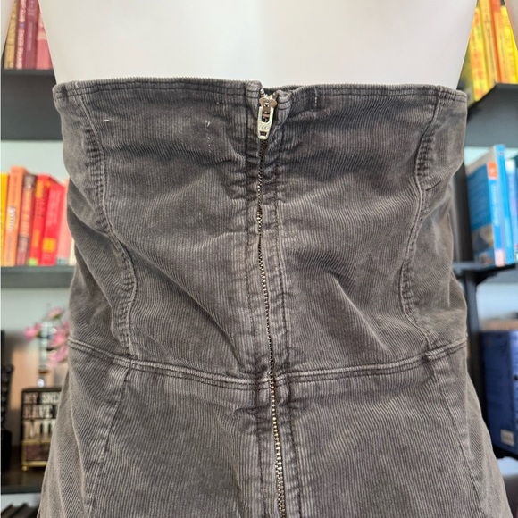 Urban Outfitters Edgy Gray Safety Pin Backless Dress - Picture 4 of 8